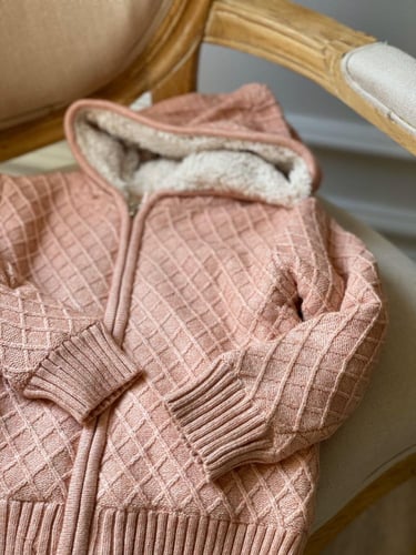 جاكيت أطفال بناتي صوف محبوك ب قبعه .