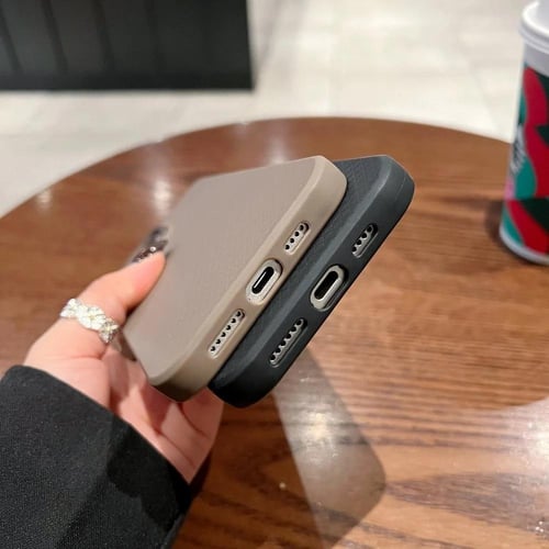 كفر ايفون 16 جودة عالية ناعم- متوافق مع أجهزة أبل