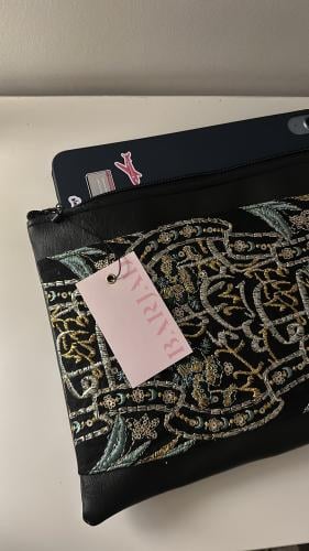 Pouch gold