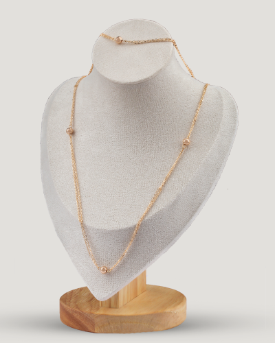 سلسال طويل ذهبي مميز