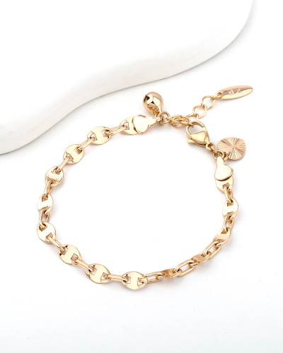 اسوارة مطليه بتصميم مختلف