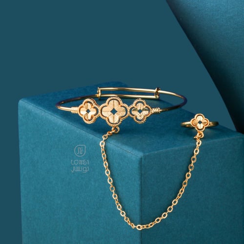 طقم أطفال تصميم عالمي