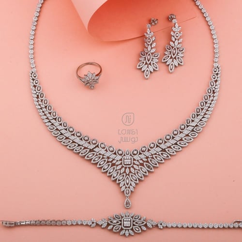 طقم فخم مصاغ من الفضة عيار 925