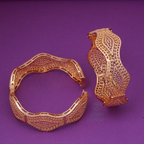 أساور عريضه مطلية بقفل جانبي