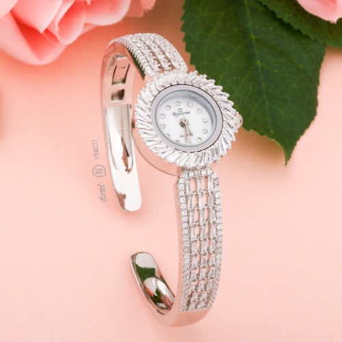 ساعة نسائية مصاغة من الفضة عيار 925