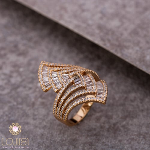 خاتم زركون فخم للمناسبات