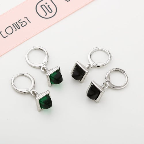 حلق زركون مميز مطلي