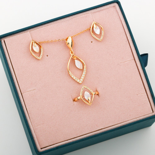 طقم مطلي تصميم مميز