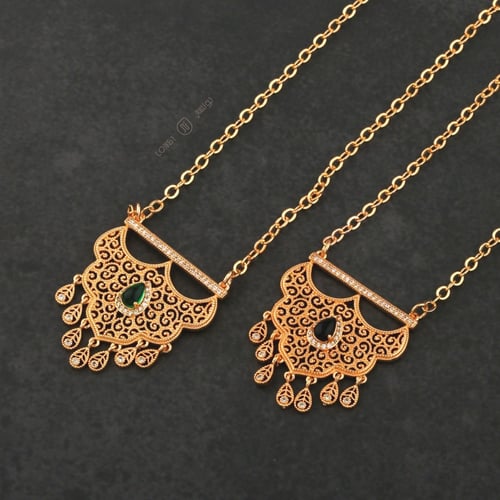 عقد مطلي طويل رائع