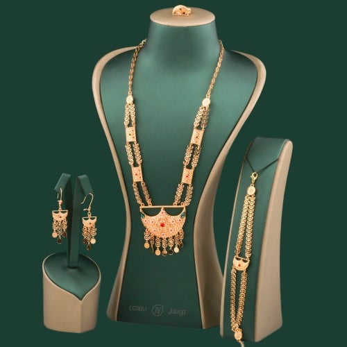 طقم مطلي ذهبي كبير 7