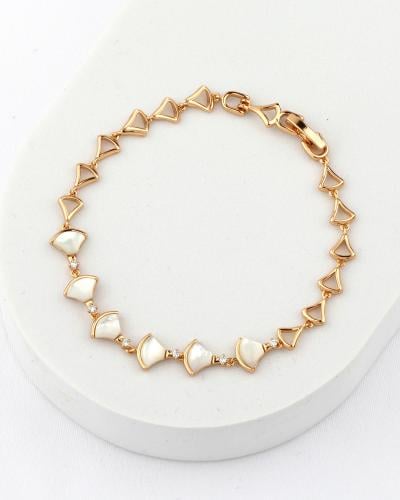 اسوارة مطليه بتصميم مختلف