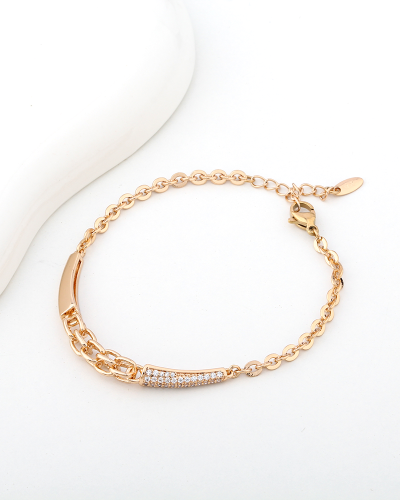 اسوارة مطليه بتصميم ناعم