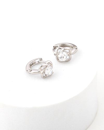 حلق زركون أنيق