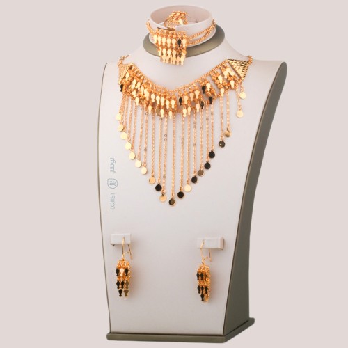 طقم مطلي ذهبي مرتعشه