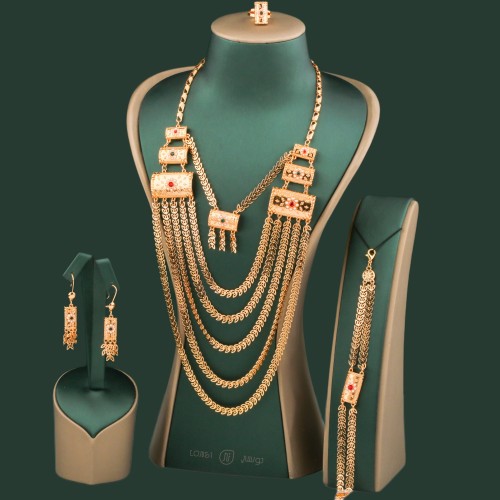 طقم مطلي ذهبي كبير 5