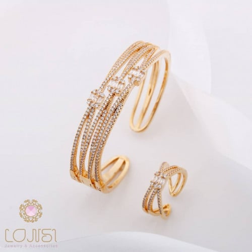 اسوارة وخاتم فخمة ذهبية