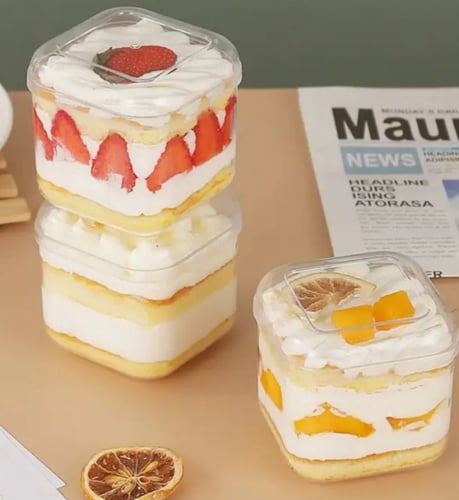 علب حلى اكريلك