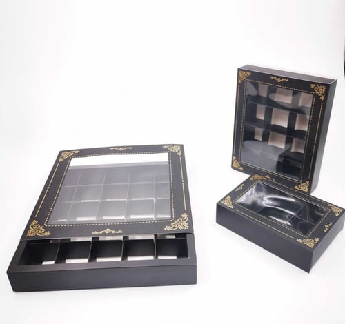 بوكس مقسم بعده مقاسات