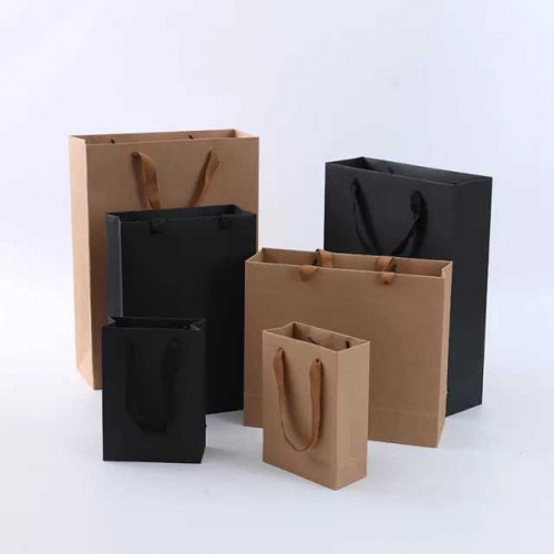 اكياس ورقيه بمقاسات متنوعه