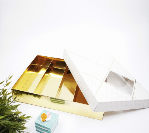 علب ذهبيه مقسمه فاخره