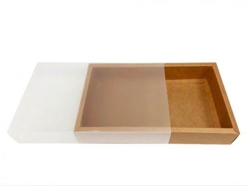 علب بغطاء شفاف