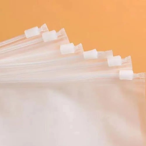 اكياس تغليف الملابس والشنط