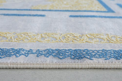 موكيت ايراني كلاسيك ذهبي