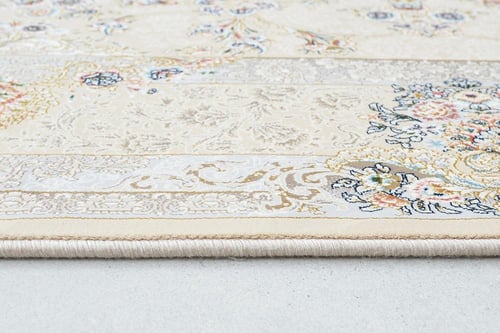 سجاد إيرانية كلاسيك بتصميم راقٍ