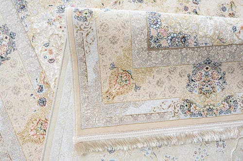 سجاد إيرانية كلاسيك بتصميم راقٍ