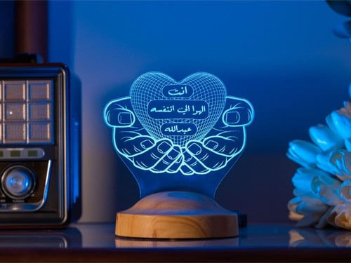 أبجورة أنت الحب - أبجورة مضيئة بالاسم مناسبة كهدية...