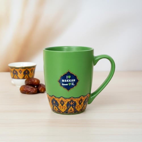 كوب مشروبات احب مكة والمدينة