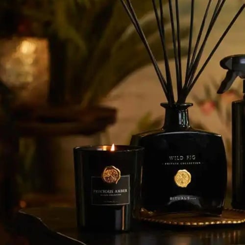مجموعة اصلية من ريتوالز: شمعه كبيره و فواحة معطرة...