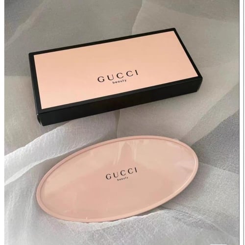 مرايا قوشي اصليه Gucci Beauty Pink Mirror