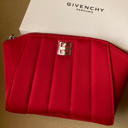 مجموعة جفنشي : (ثلاث قطع مع علبه و كيس) - اصلي