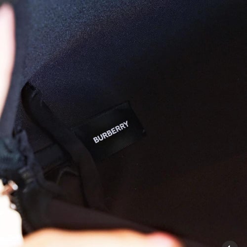 شنطة بربري الاصلية قماش اسود BURBERRY Black POUCH