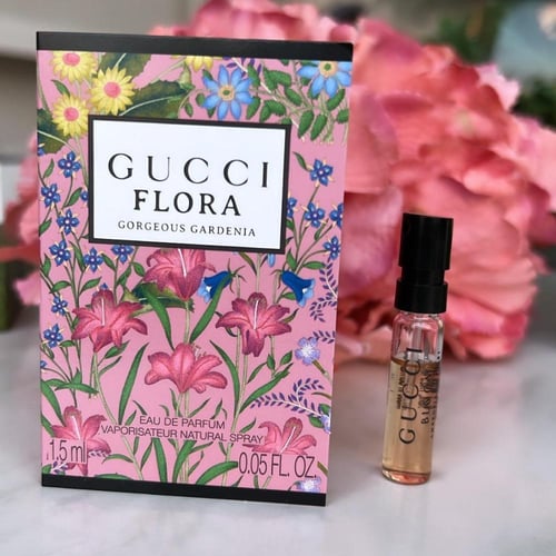 10 علب تعليقة عطرية مع شريط قوتشي