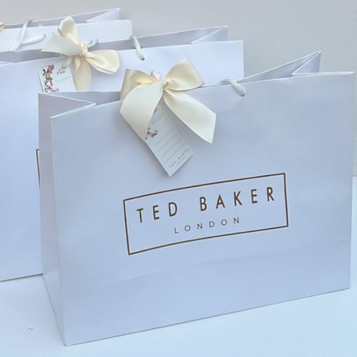 طقم تيد بيكر الحصري /حقيبه تيد بيكر مع 3 منتجات مع...