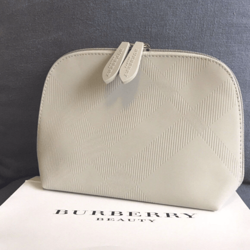 شنطة بربري جلد بيج BURBERRY Biege Leather Pouch