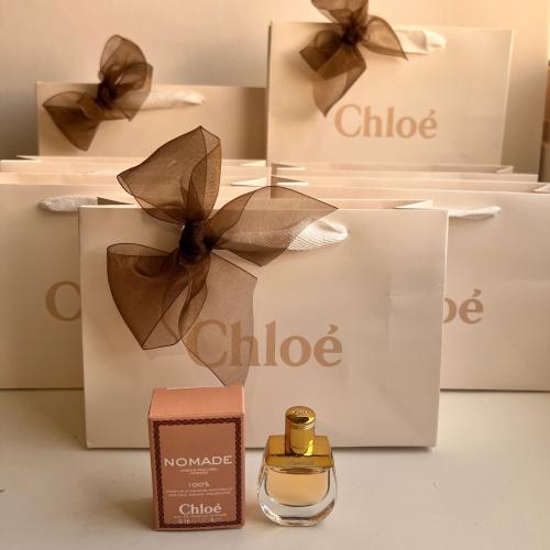 10 اكياس تحتوي عطر كلوي 5 مل سكب/صب