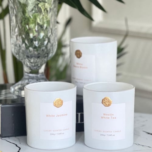 شمعة وايت سينت (في كأس زجاجي ابيض)