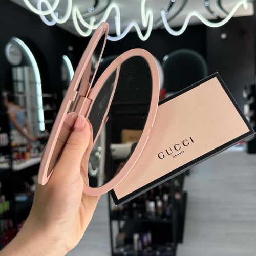 مرايا قوشي اصليه Gucci Beauty Pink Mirror
