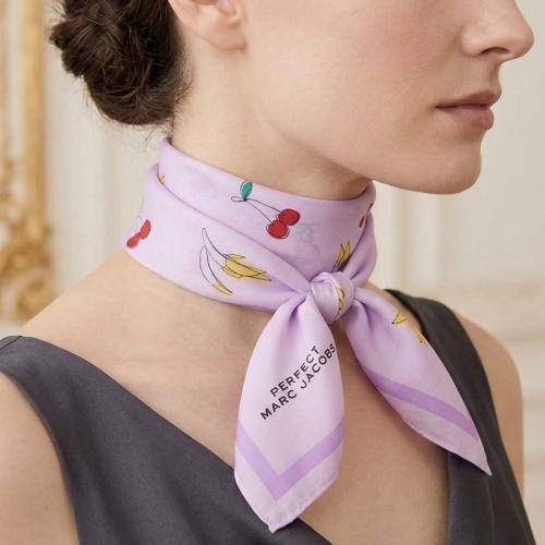 كولكشن العيد- مارك جيكوبس سكارف بالوان زاهيه و تصم...