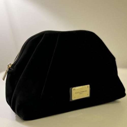 شنطة دولتشي اند غبانا المخملية مع كيس