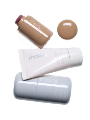 Rhode the glam on+off set