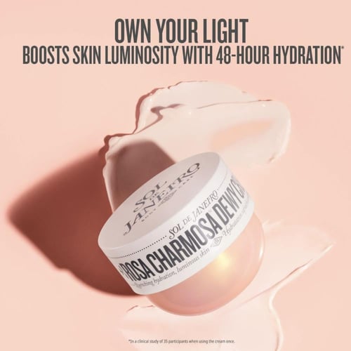 Vacay all day makeup & skincare kit