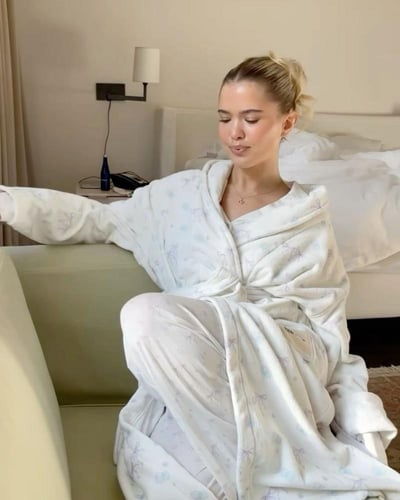 Djerf avenue bubble bliss robe