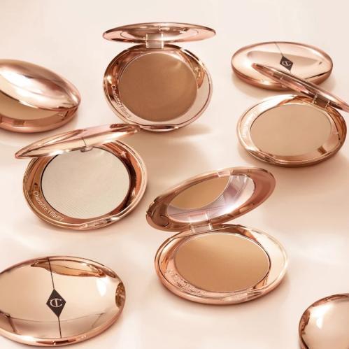Charlotte Tilbury airbrush flawless setting powder