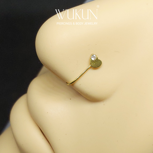 زمام ذهب عيار 18k بدون خرم بشكل قلب بفص صغير في ال...