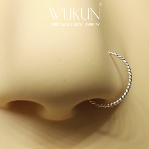 مجموعة أربعة إطلالات (حلقات زمام بيرسينج للانف)