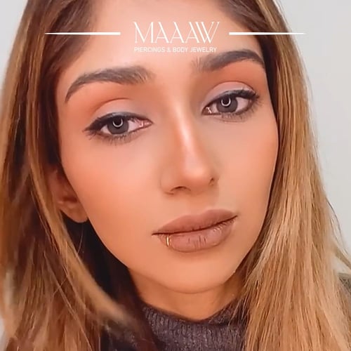 زمام حلقة ذهب عيار 18K بدون خرم للشفايف سادة - دفع...